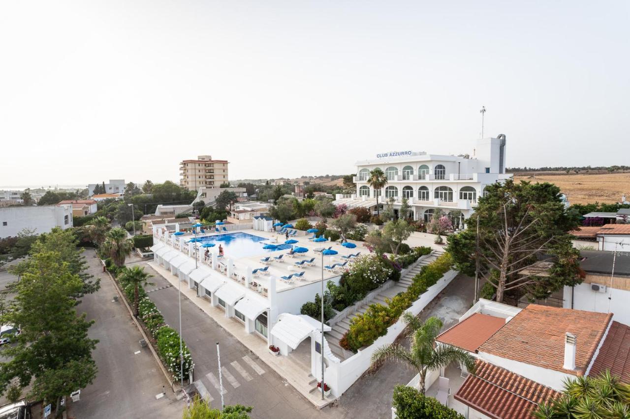 Club Azzurro Hotel & Resort Порто-Чезарео Экстерьер фото
