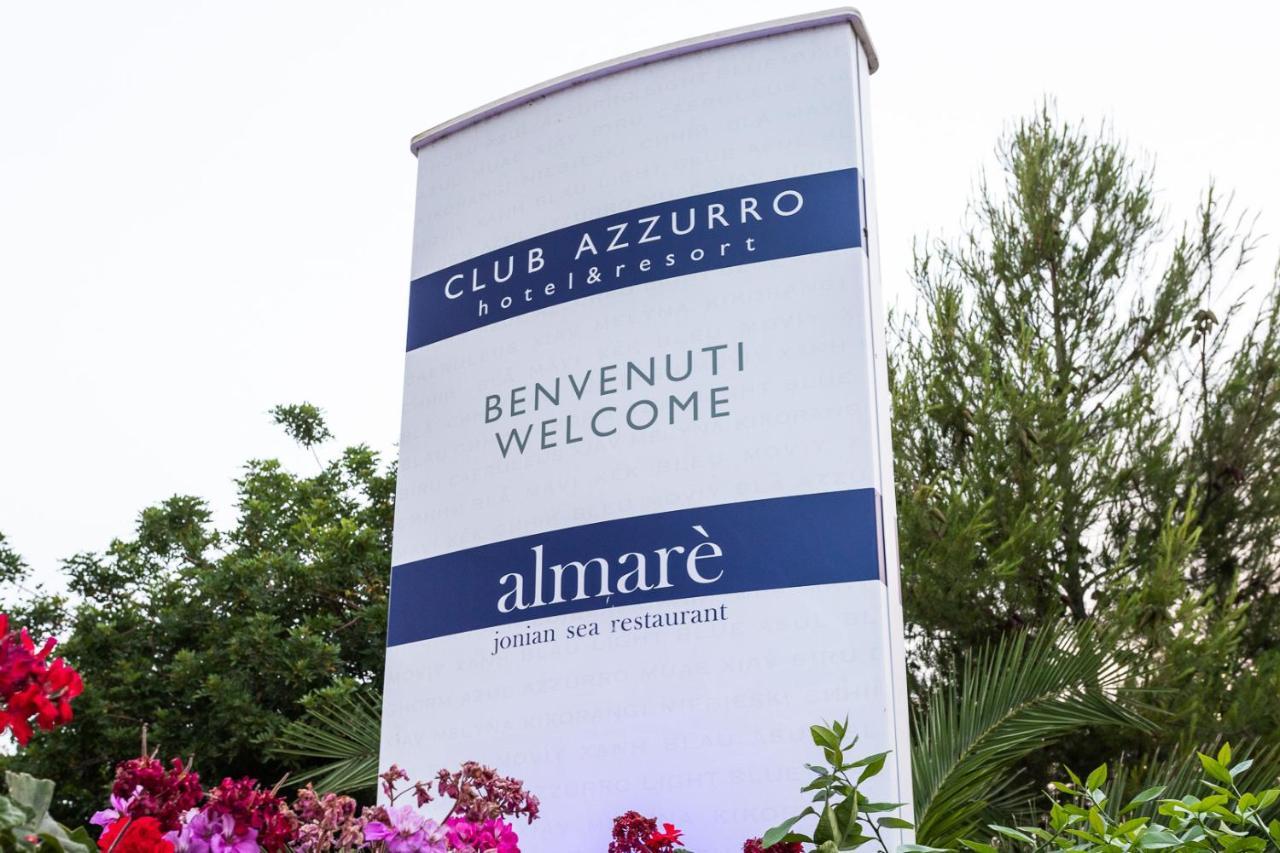 Club Azzurro Hotel & Resort Порто-Чезарео Экстерьер фото